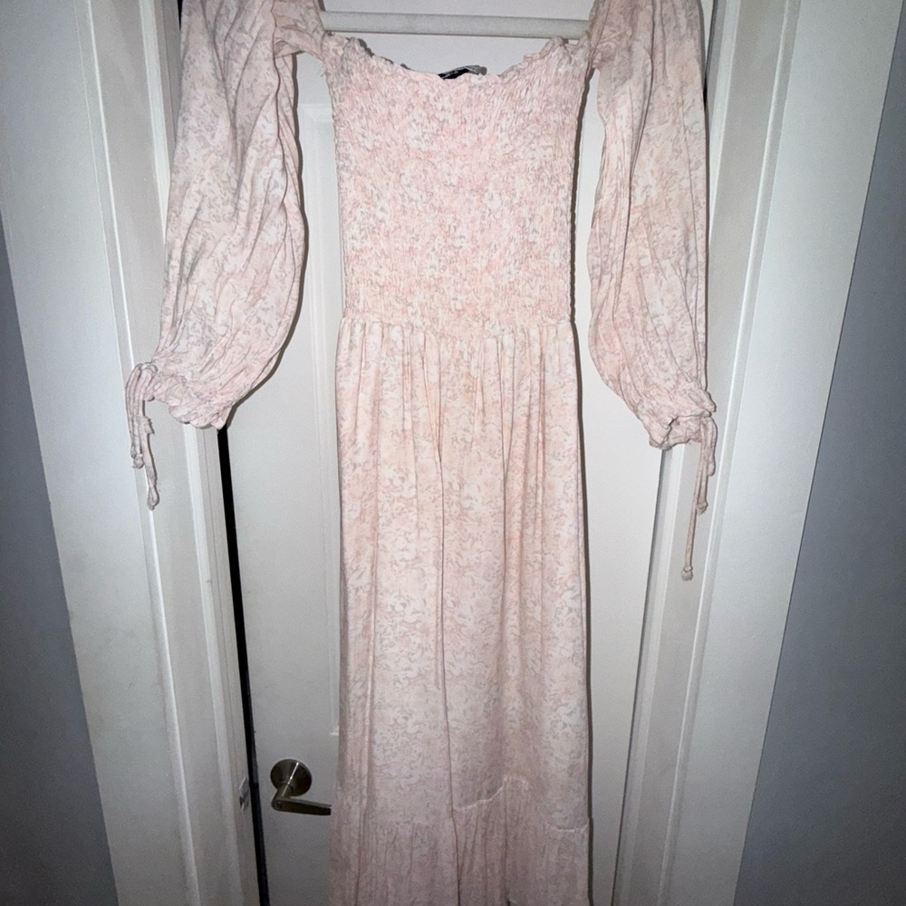 Emerald Soft Pink Long Sleeve Dress